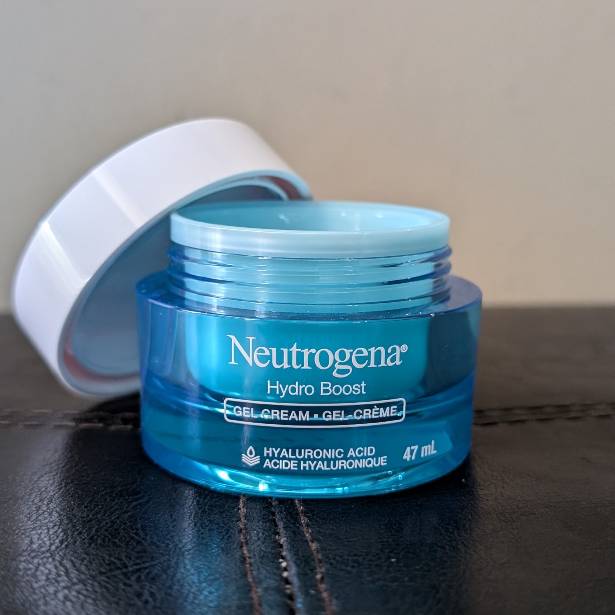 Face Cream with Open Lid